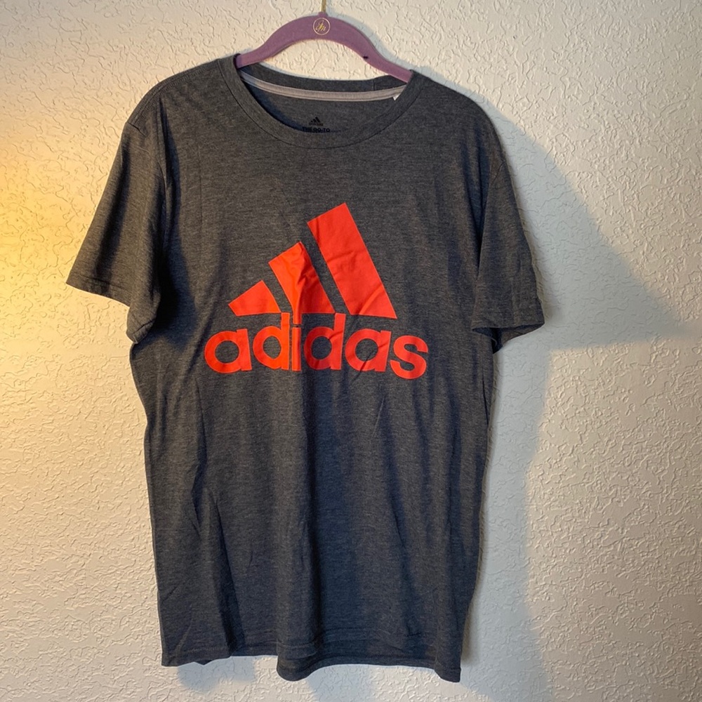 Adidas tshirt